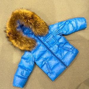 Moncler Kid’s Winter Jacket with amazing fur 100% authentic size 2.